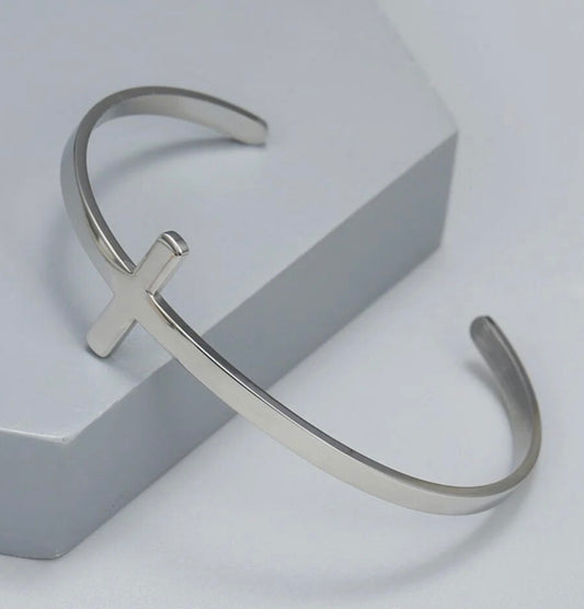 “At the Cross Bangle”